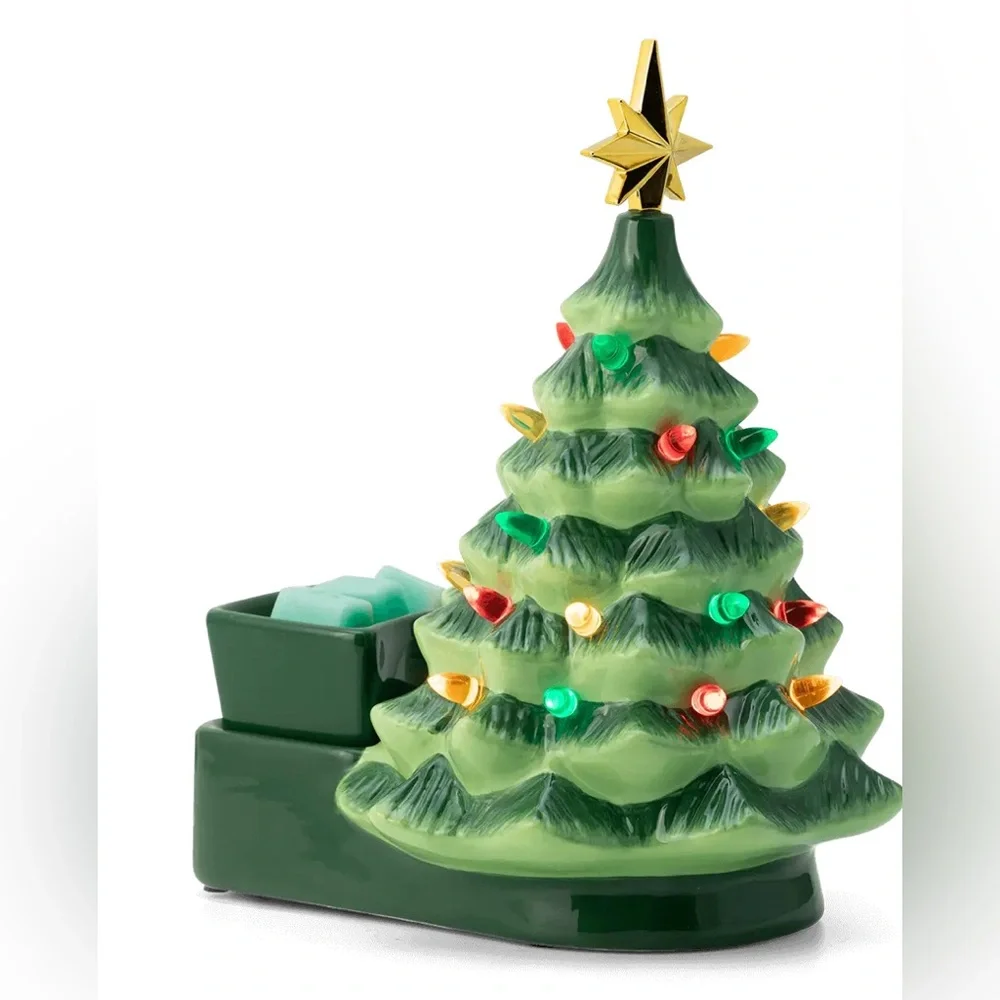 New SCENTSY MERRY LITTLE CHRISTMAS WARMER